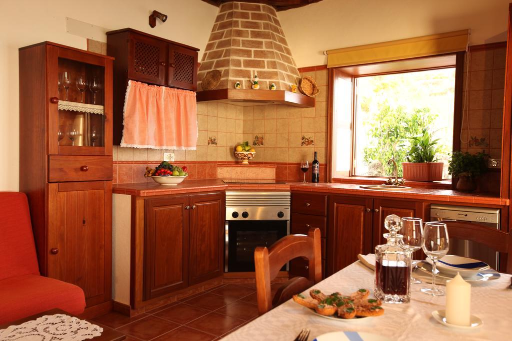 Villa Fide Tijarafe Habitación foto